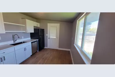 1494 N Marilyn Dr, Layton, UT 84041 - Photo 6