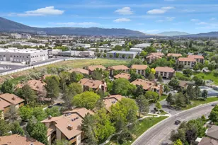 9184 S Jefferson Pl, Sandy, UT 84070 - Photo 4