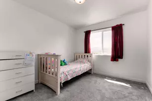 9307 N Tampa Dr, Eagle Mountain, UT 84005 - Photo 16