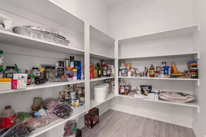 9307 N Tampa Dr, Eagle Mountain, UT 84005 - Photo 8