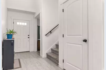 9307 N Tampa Dr, Eagle Mountain, UT 84005 - Photo 2