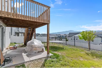 9307 N Tampa Dr, Eagle Mountain, UT 84005 - Photo 28