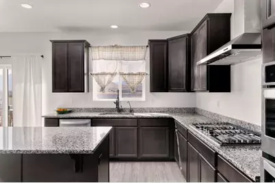 9307 N Tampa Dr, Eagle Mountain, UT 84005 - Photo 4