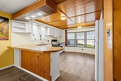 1111 N 2000 W #34, Farr West, UT 84404 - Photo 8