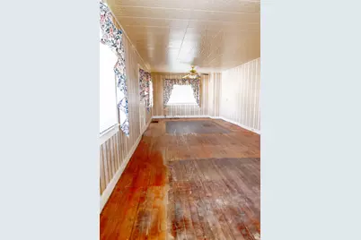 141 W 100 N, East Carbon, UT 84520 - Photo 4