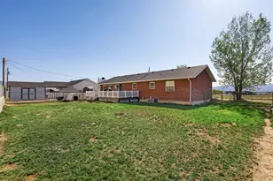 715 S 400 W, Mount Pleasant, UT 84647 - Photo 8
