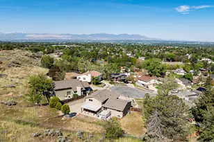 7351 S Chestnut Cir E, Cottonwood Heights, UT 84121 - Photo 38