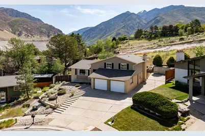 7351 S Chestnut Cir E, Cottonwood Heights, UT 84121 - Photo 28