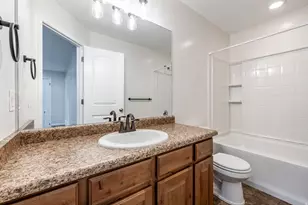 1865 W 5050 S, Roy, UT 84067 - Photo 20