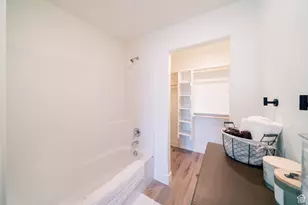 220 N Spring Creek Pkwy, Providence, UT 84332 - Photo 8