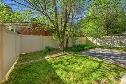 2776 E Wilshire Dr, Salt Lake City, UT 84109 - Photo 32