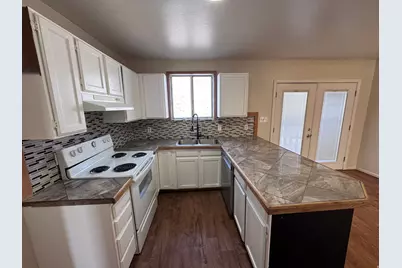 1350 W 150 N #42, Vernal, UT 84078 - Photo 6