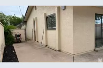 136 S 100 E #3, Saint George, UT 84770 - Photo 14