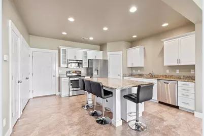 454 E 2170 N, North Logan, UT 84341 - Photo 8