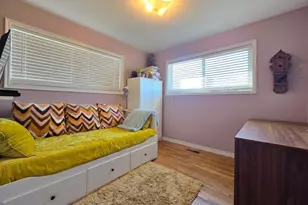 669 E Darling Cir S, Ogden, UT 84403 - Photo 8