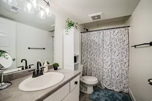 4372 W Defender Dr S, Herriman, UT 84096 - Photo 36