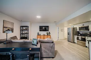 4372 W Defender Dr S, Herriman, UT 84096 - Photo 32