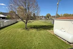 274 W 300 N, Malad City, ID 83252 - Photo 22
