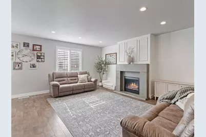 2301 S 2060 W, Woods Cross, UT 84087 - Photo 4