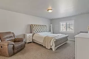 2301 S 2060 W, Woods Cross, UT 84087 - Photo 10