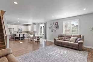 2301 S 2060 W, Woods Cross, UT 84087 - Photo 8