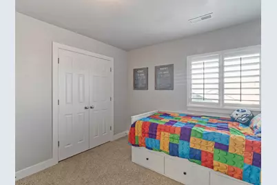 2301 S 2060 W, Woods Cross, UT 84087 - Photo 14