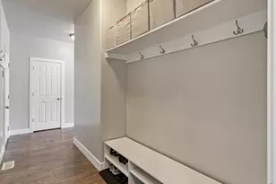 2301 S 2060 W, Woods Cross, UT 84087 - Photo 20