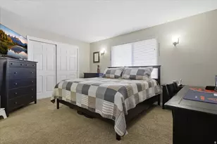 740 E Baker Dr, Midvale, UT 84047 - Photo 14