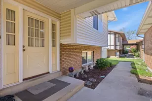 740 E Baker Dr, Midvale, UT 84047 - Photo 2