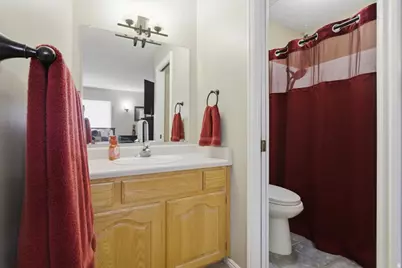 740 E Baker Dr, Midvale, UT 84047 - Photo 16