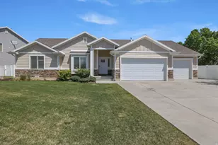 422 W 1500 N, Harrisville, UT 84404 - Photo 1