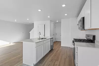 4280 N Buckstone Way #1360, Lehi, UT 84048 - Photo 2