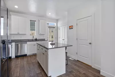 7958 S 5440 W, West Jordan, UT 84081 - Photo 4