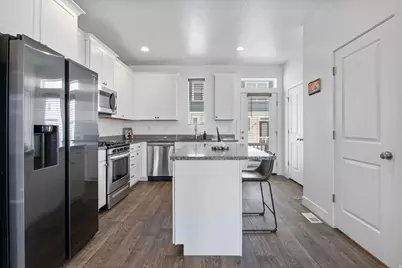 7958 S 5440 W, West Jordan, UT 84081 - Photo 6