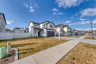 334 S 680 W, American Fork, UT 84003 - Photo 2