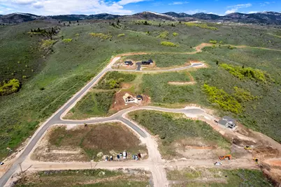 562 W Coopers Cir #5, Garden City, UT 84028 - Photo 8