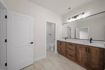 4795 W 1930 S, Hurricane, UT 84737 - Photo 36