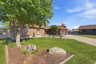 2045 W 5025 S, Roy, UT 84067 - Photo 2