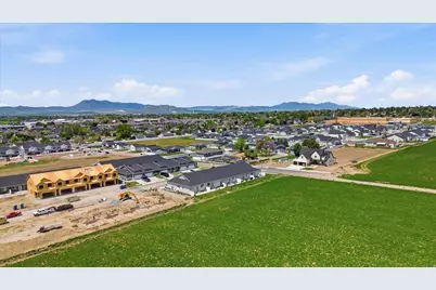 820 S 380 E #14, Smithfield, UT 84335 - Photo 36