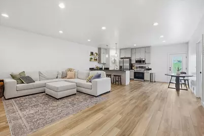 820 S 380 E #14, Smithfield, UT 84335 - Photo 6