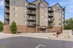 1225 E Wolf Hollow Ln S, Millcreek, UT 84117 - Photo 2