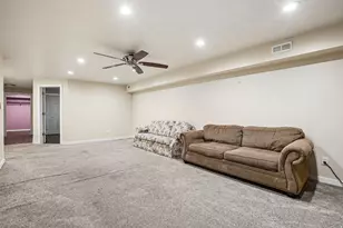 854 E 1030 N, Orem, UT 84097 - Photo 32