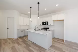 5379 S Acacia Dr, Mapleton, UT 84664 - Photo 8