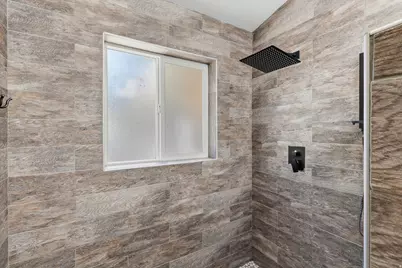 114 N Clark Ln, Elk Ridge, UT 84651 - Photo 12