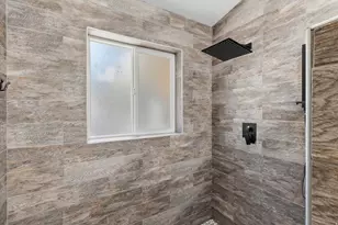 114 N Clark Ln, Elk Ridge, UT 84651 - Photo 12
