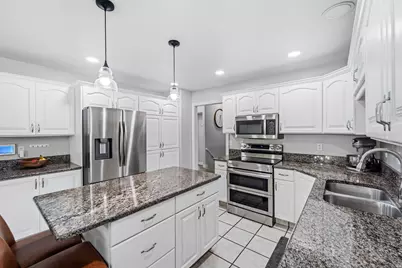745 Foxridge Dr, Providence, UT 84332 - Photo 10