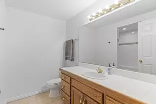 8318 S Ridge Point Rd, Sandy, UT 84093 - Photo 36