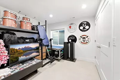 1226 N 900 W, Orem, UT 84057 - Photo 44
