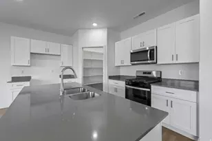 1561 S Fins Dr, Washington, UT 84780 - Photo 8