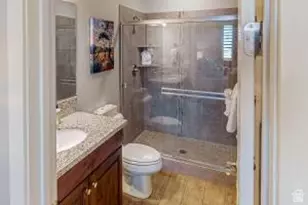 2638 N Resort Dr, Santa Clara, UT 84765 - Photo 32